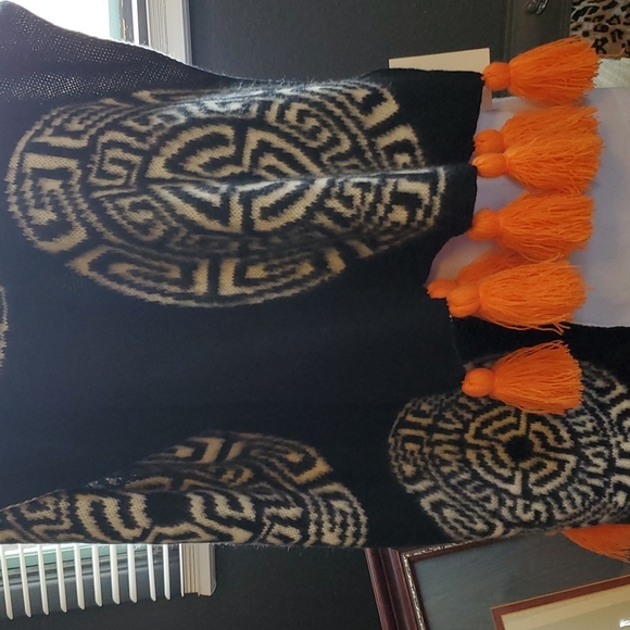 COPY - Lake Life Brand Reversible Tasseled 70 inch Scarf - Picture 6 of 8